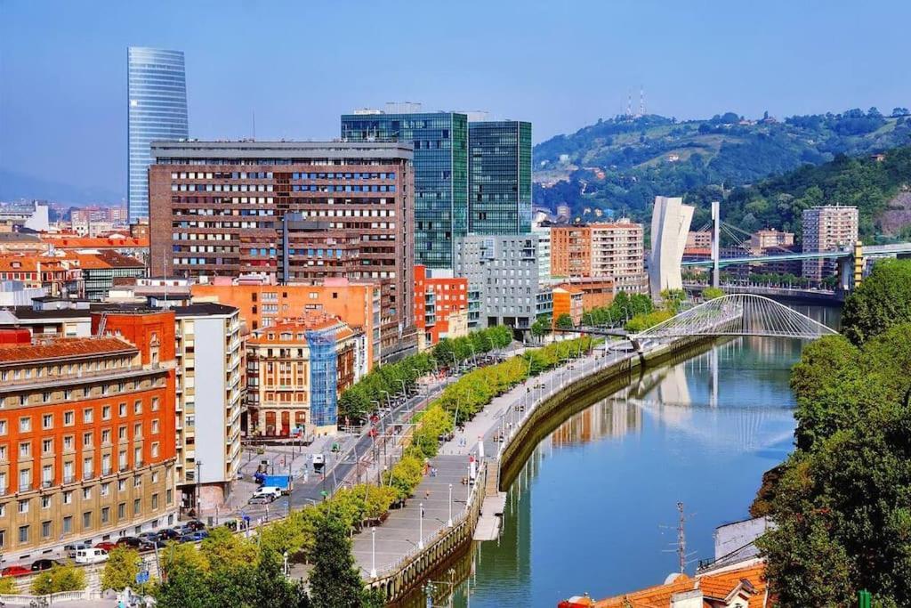 Cultura Y Gastronomia En El Casco Viejo Leilighet Bilbao Eksteriør bilde