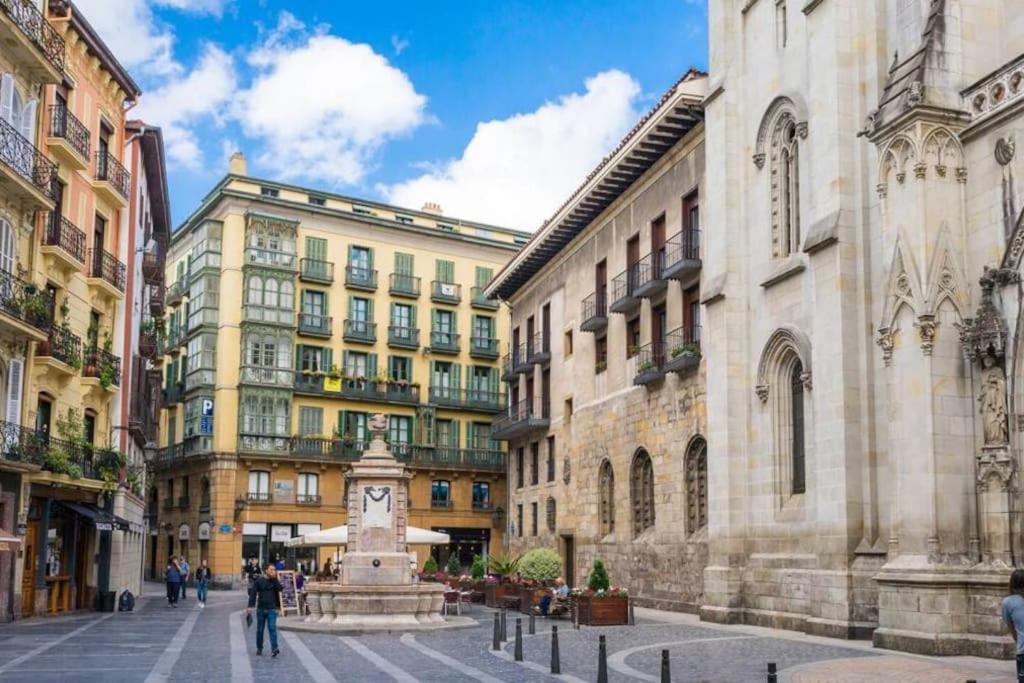 Cultura Y Gastronomia En El Casco Viejo Leilighet Bilbao Eksteriør bilde